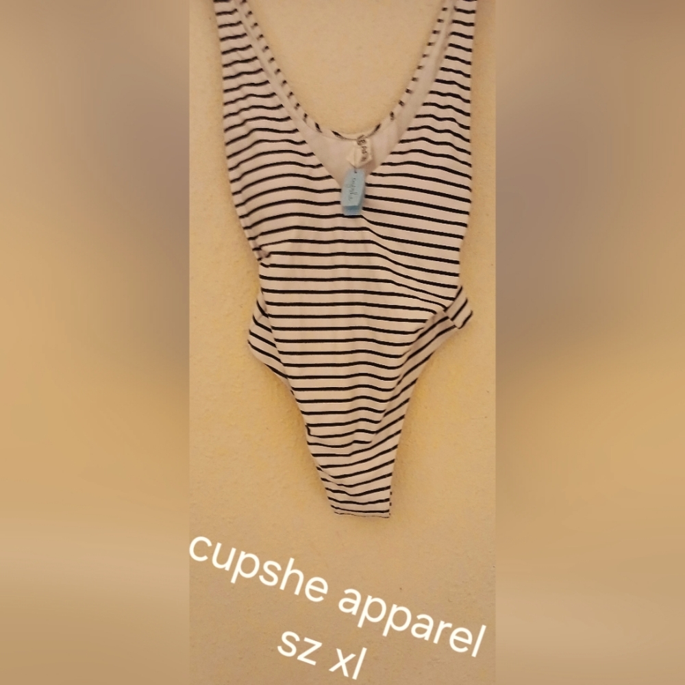 XL bathing suit nwt